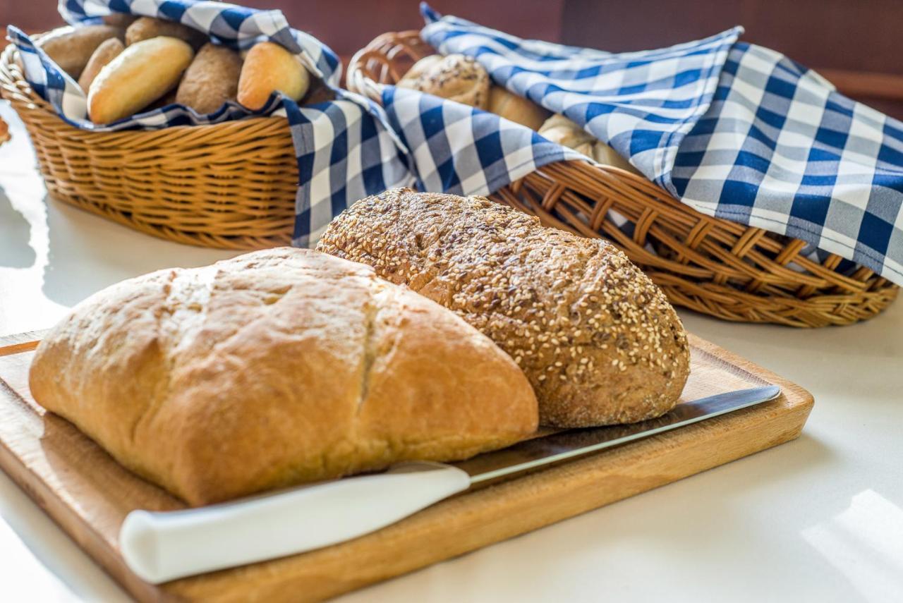 Regia Panzio Bed & Breakfast Halászi Екстериор снимка