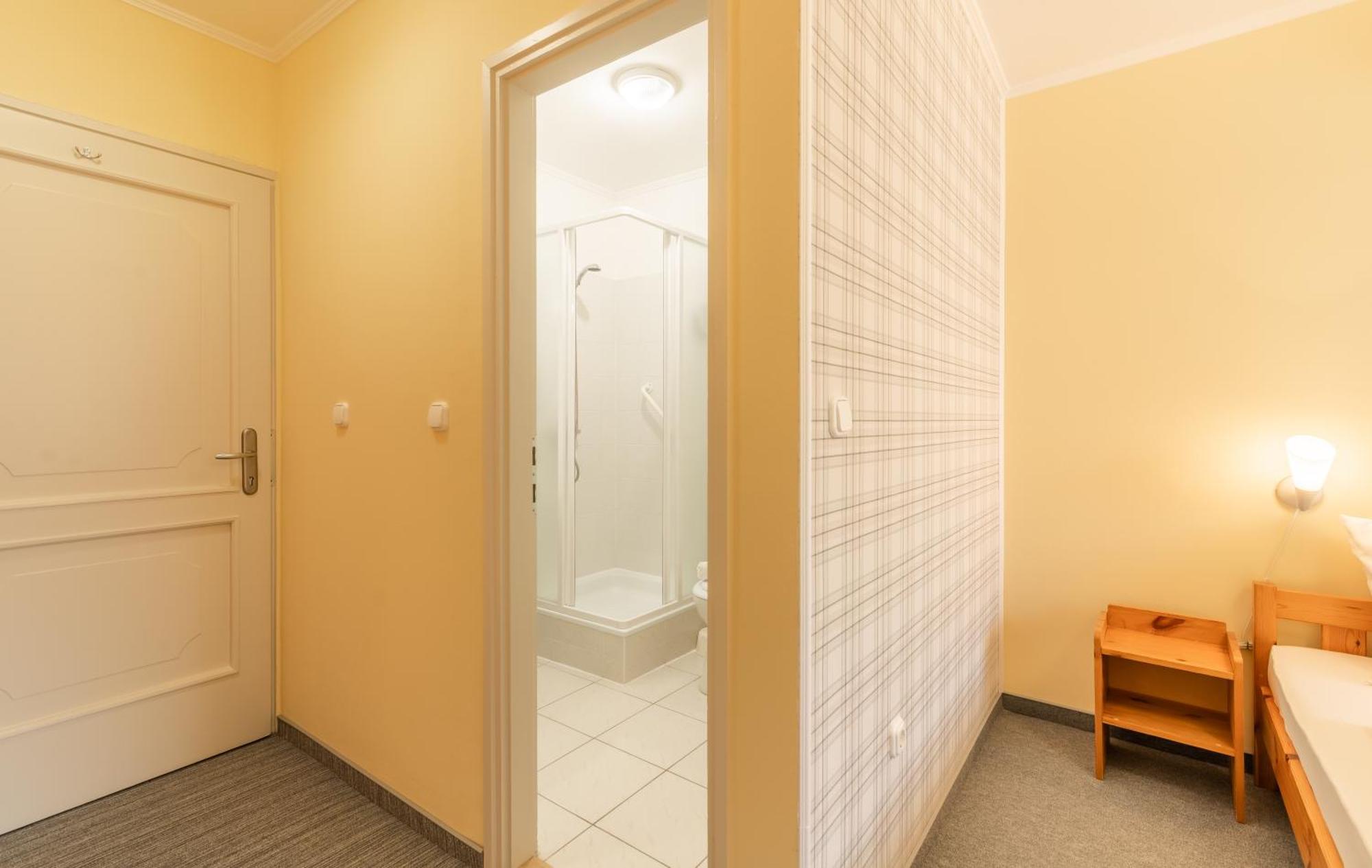 Regia Panzio Bed & Breakfast Halászi Екстериор снимка