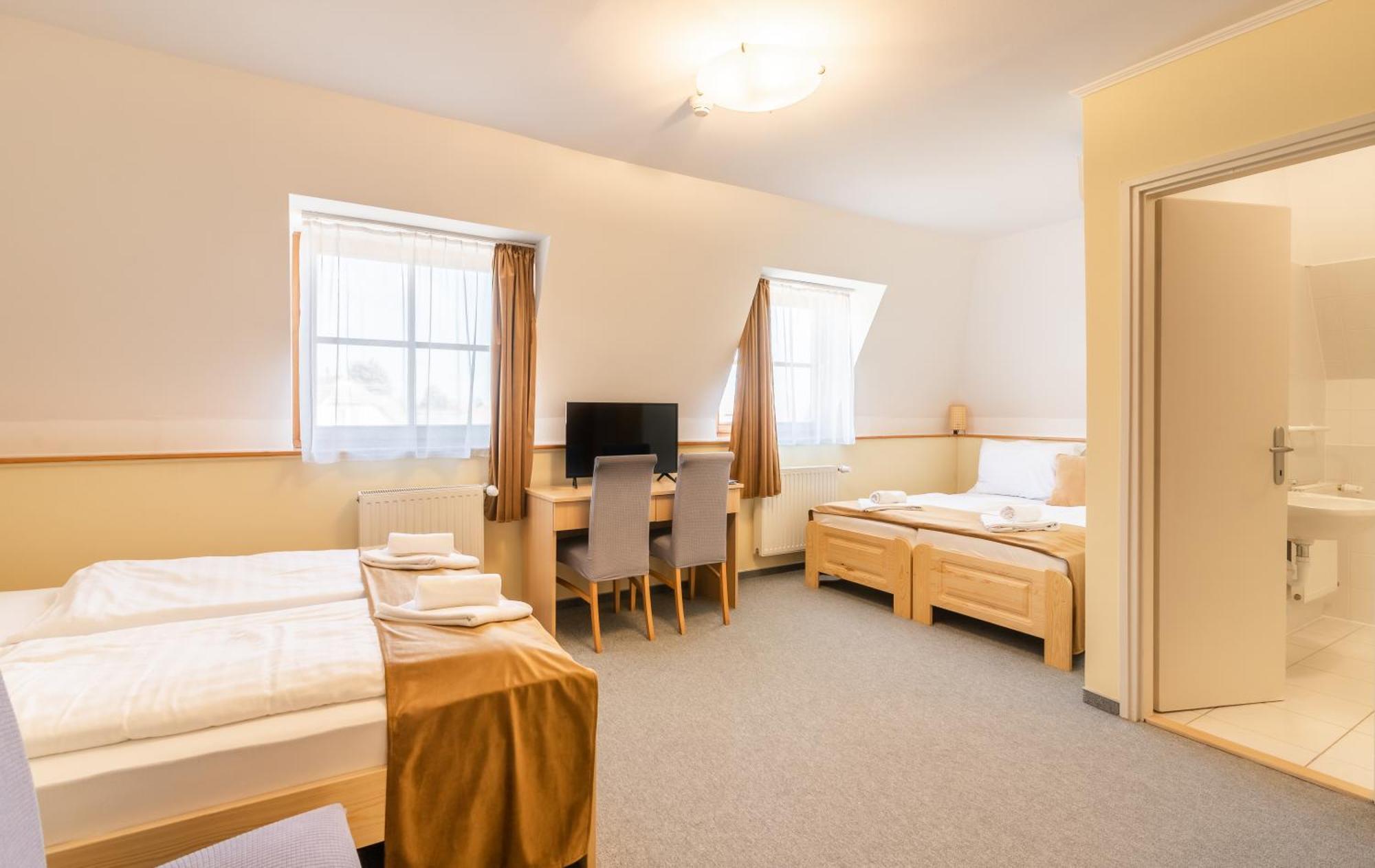 Regia Panzio Bed & Breakfast Halászi Екстериор снимка