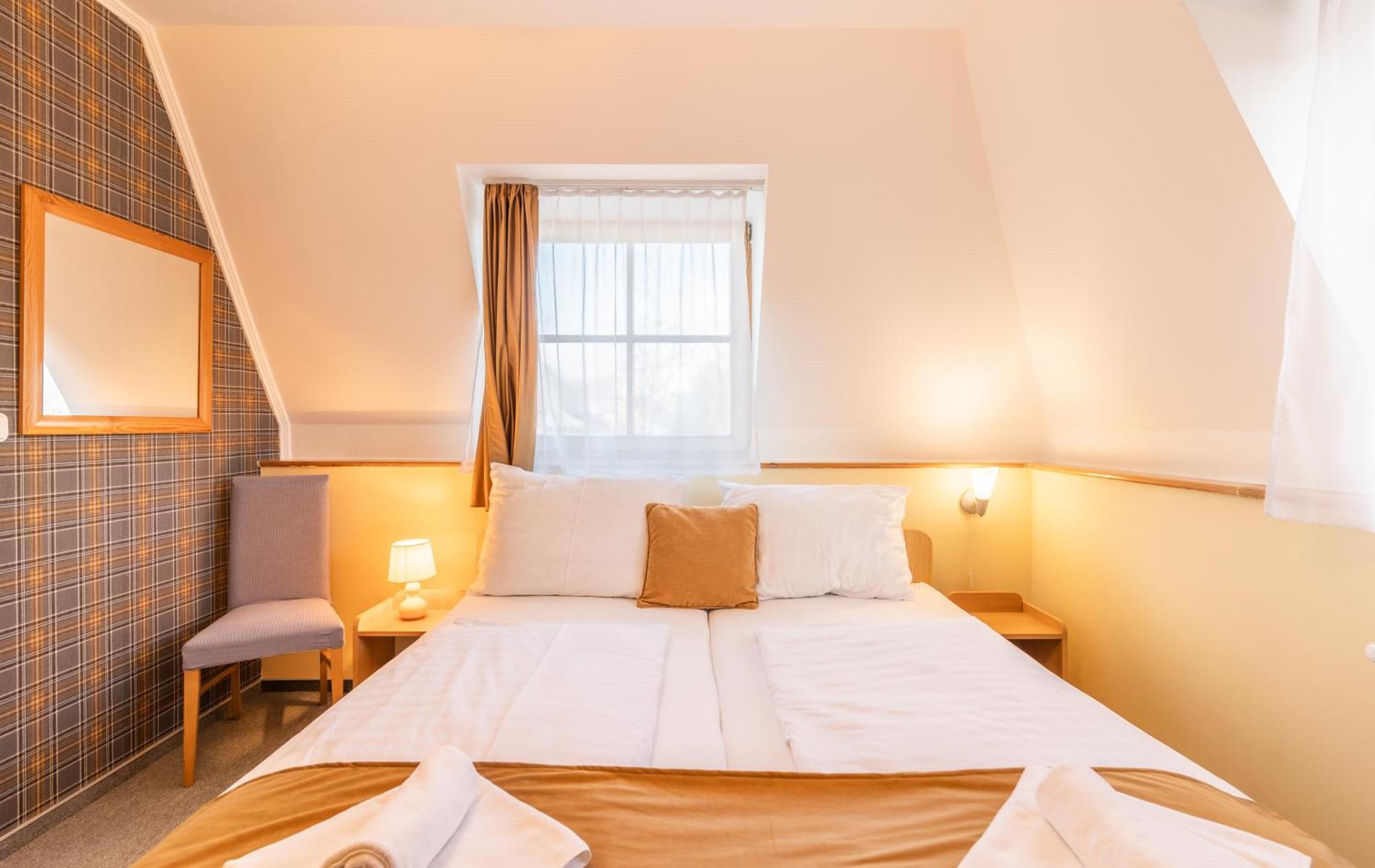 Regia Panzio Bed & Breakfast Halászi Екстериор снимка